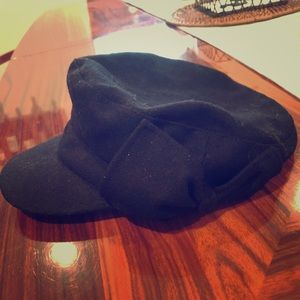 New York and company black hat